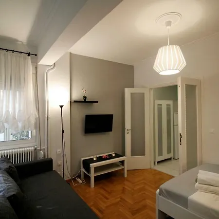 Luxury Flat In Kolonaki, 3' Metro-3